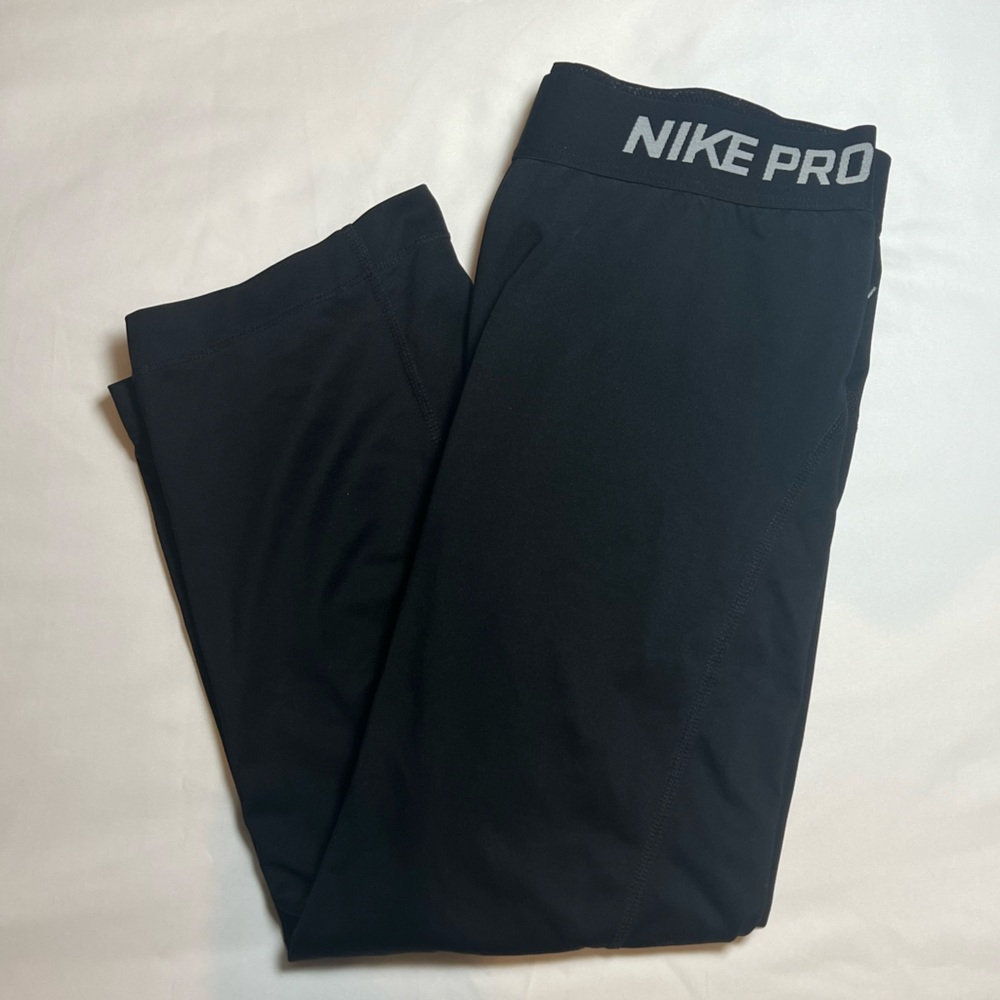 Nike Pro Crop Leggings